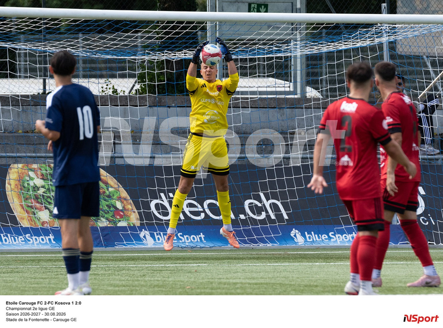 KOSUGK — Prise de balle en match